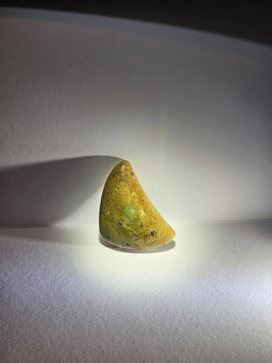 fang limonite chrysocolla — back