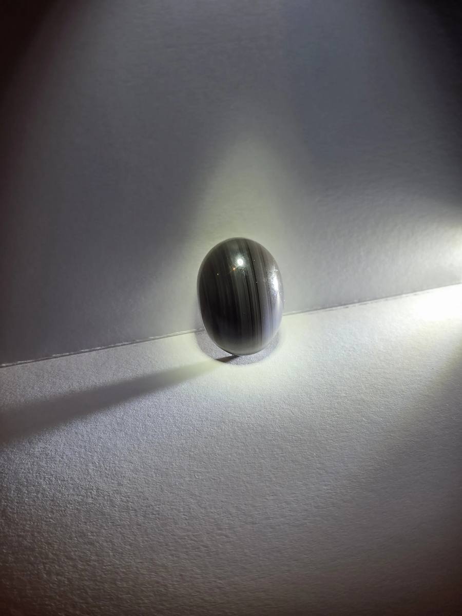 oval silver sheen obsidian gumdrop — back